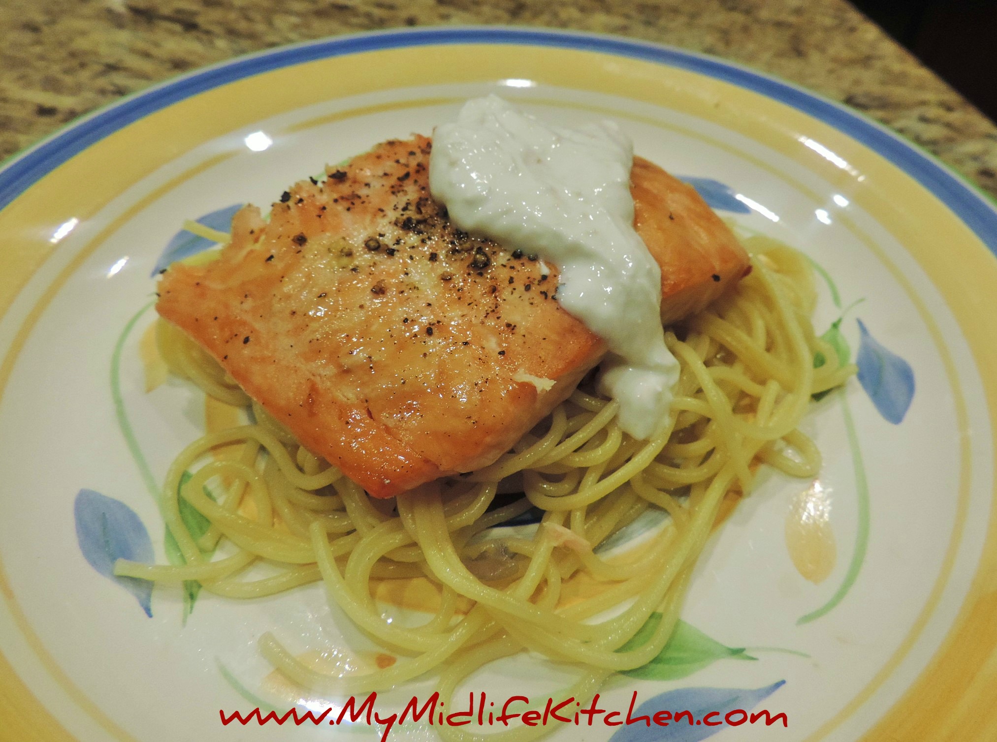 Salmon w/ Horseradish Sauce