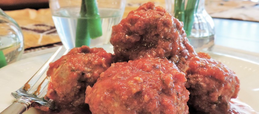 Snowy with a Chance of…Veal Meatballs in Chianti Sauce