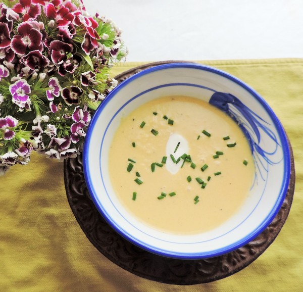 White Asparagus Soup with Chives