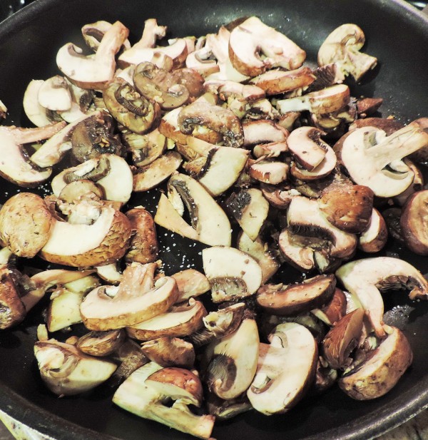 Sauteed Garlic & Mushrooms