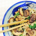 Rice Noodles with Mushrooms & Spinach
