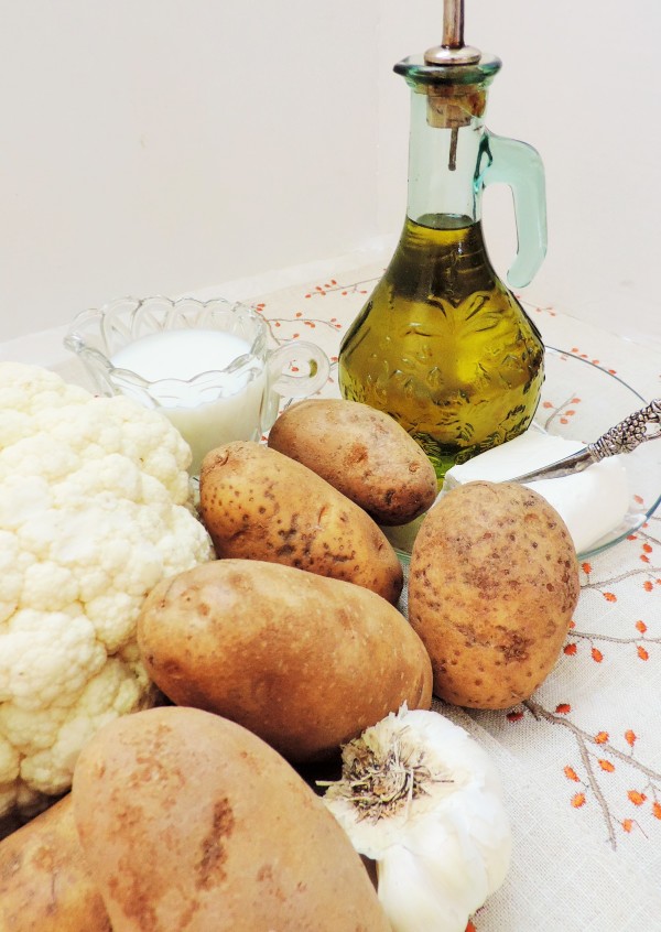 Mashed Garlic Caulitato Ingredients
